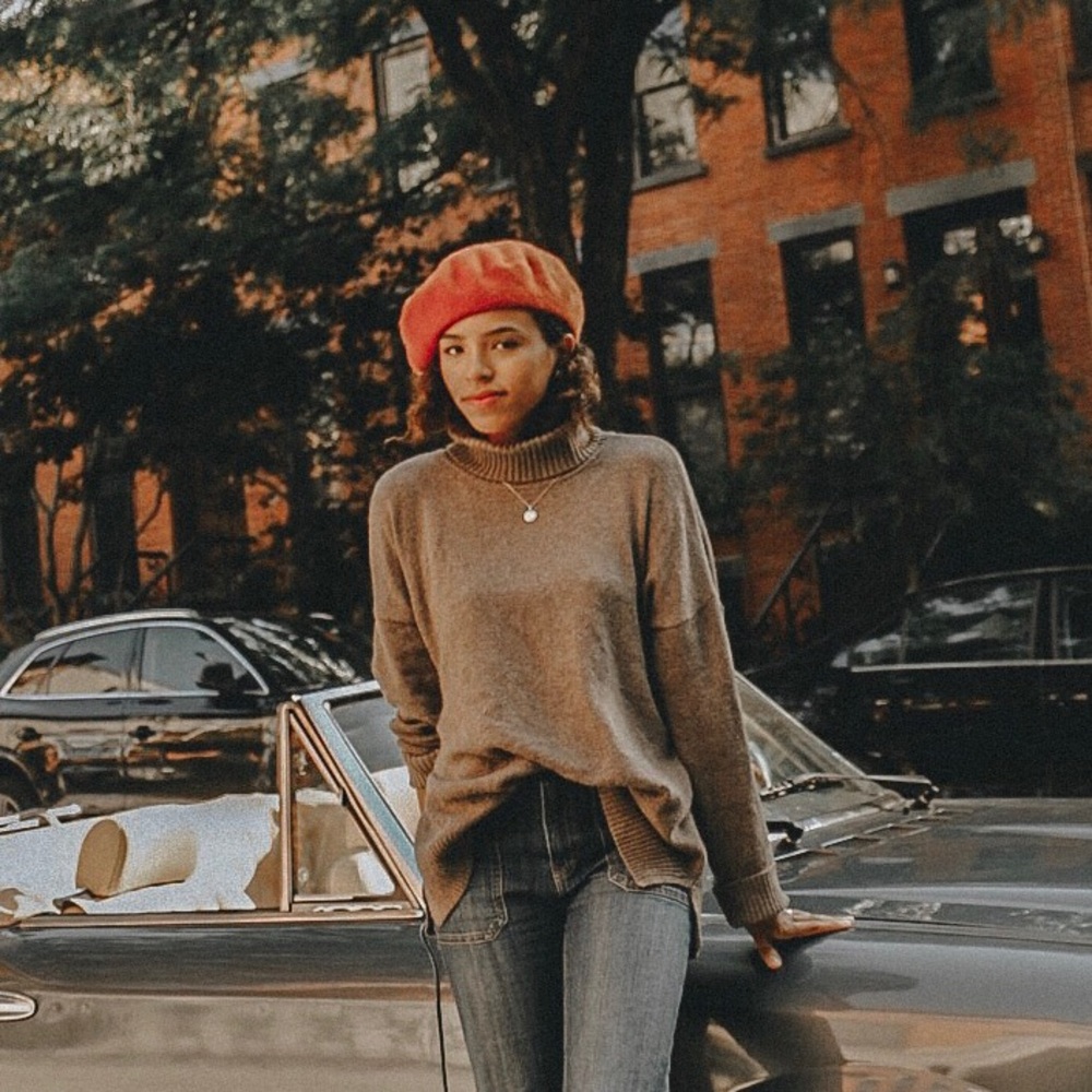 Meet your Posher, Kayla